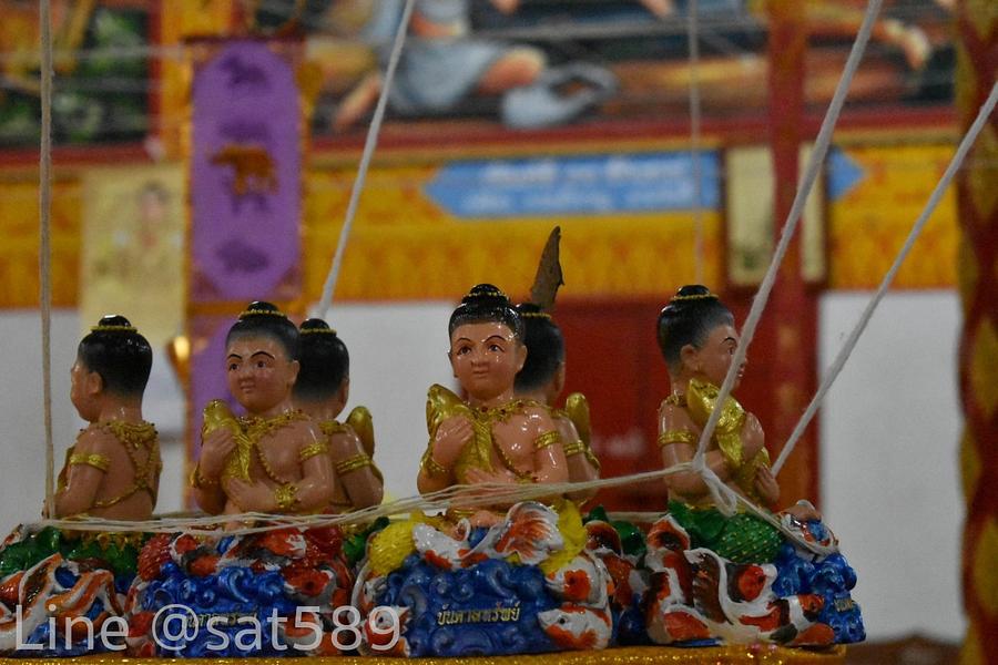 รูปที่ 10 — อาจารย์บอย ปลุกเสก กุมารบันดาลทรัพย์​ ปี2562