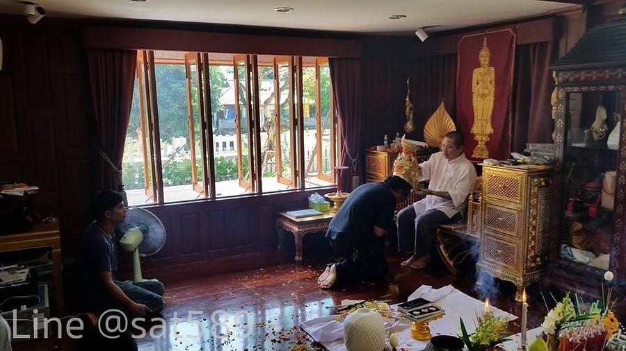 รูปที่ 17 — พิธีเปลี่ยนขันธ์ครูของอาจารย์สุบิน นะหน้าทอง