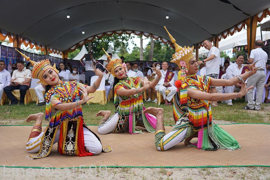 รูปที่ 8 — 1/8/63 พิธีพุทธาภิเษก ไอ้ไข่ปลดหนี้ วัดสนธิ์ จ.นครศรีธรรมราช
