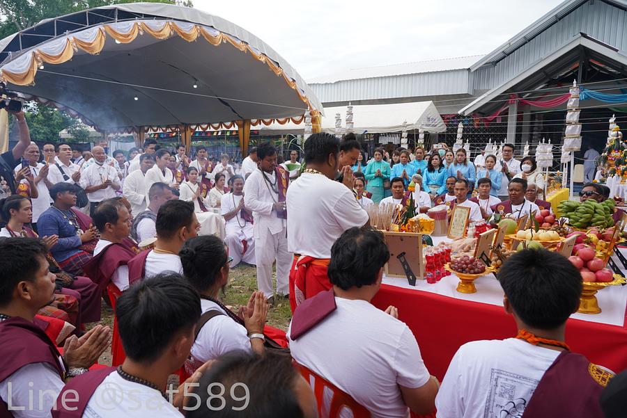 รูปที่ 13 — 1/8/63 พิธีพุทธาภิเษก ไอ้ไข่ปลดหนี้ วัดสนธิ์ จ.นครศรีธรรมราช